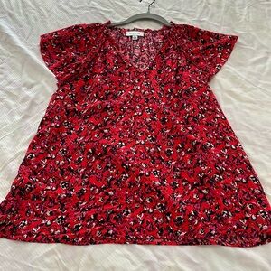 Evereve Flutter Sleeve Blouse Medium